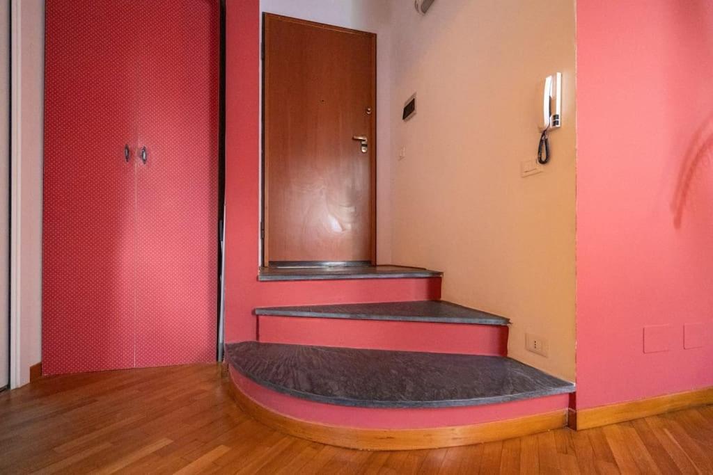 22 Home - Parcheggio Privato - Accogliente - Collegamento Sardegna E Corsica Livorno Exteriör bild